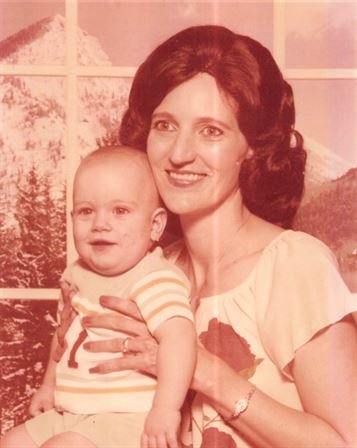 Annie Laura Dixon - Photo 13