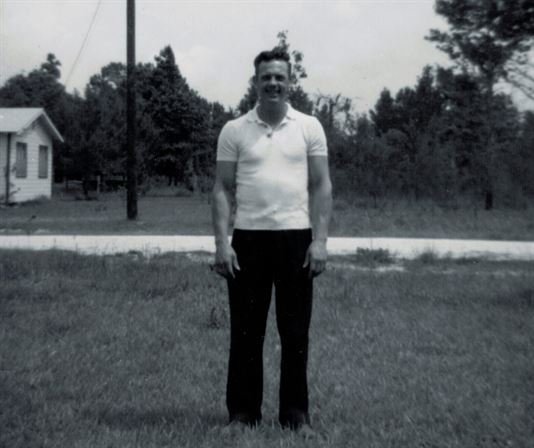 Thomas Frederich Schneider, Sr. - Photo 3