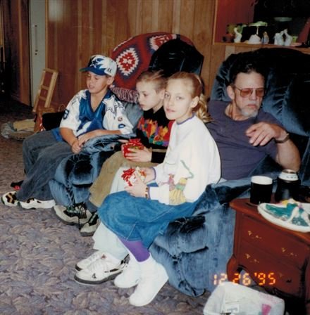 Thomas Frederich Schneider, Sr. - Photo 18