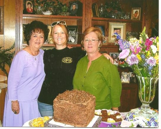 Betty Marie Pace Peveto - Photo 4