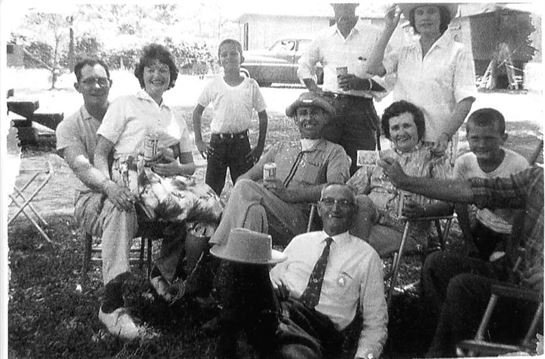 Ralph Lloyd Richardson - Photo 9