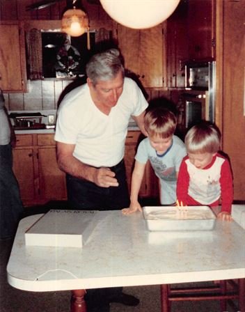 Elmer Lee Ernst, Sr. - Photo 18