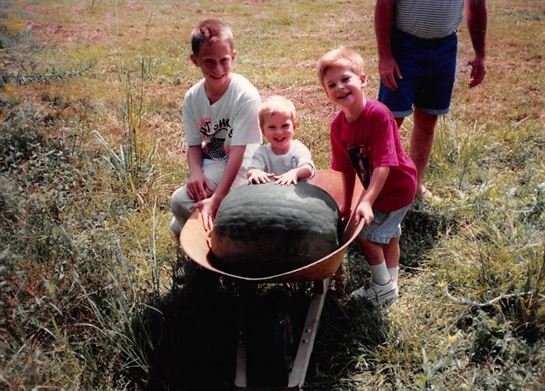 Elmer Lee Ernst, Sr. - Photo 46