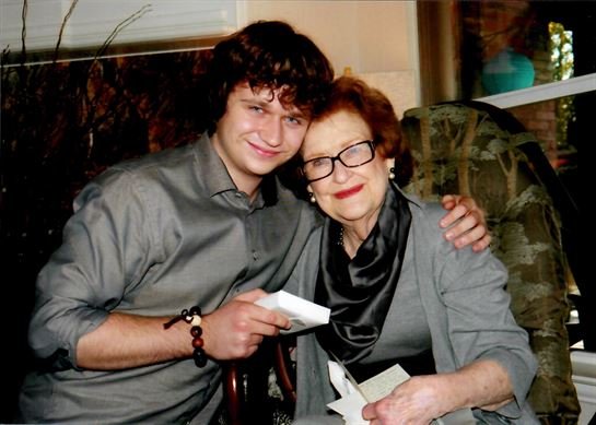 Mavis Hollingsworth Powell - Photo 9