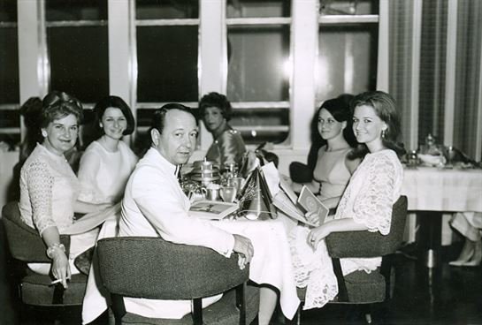 Mavis Hollingsworth Powell - Photo 36