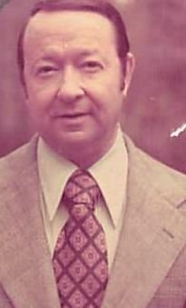 Mavis Hollingsworth Powell - Photo 50