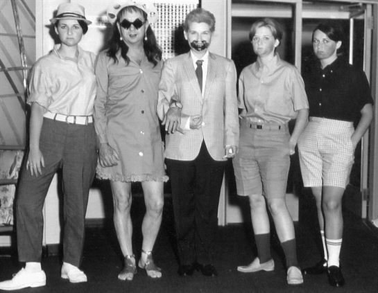 Mavis Hollingsworth Powell - Photo 73