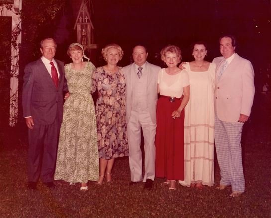 Mavis Hollingsworth Powell - Photo 91