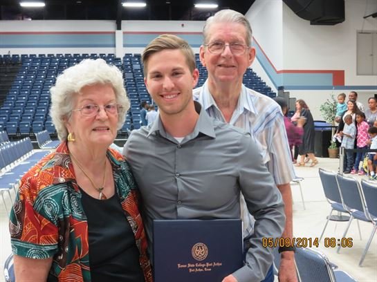 Howard Matthews - Photo 61