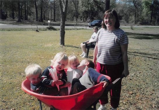 Sharla Kae Evans-Ekinia - Photo 53