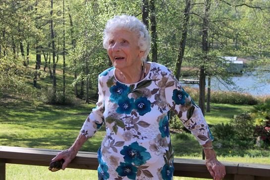 Gladys Eva Hall - Photo 4