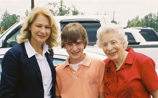 Gladys Eva Hall - Photo 8