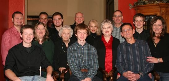 Gladys Eva Hall - Photo 19