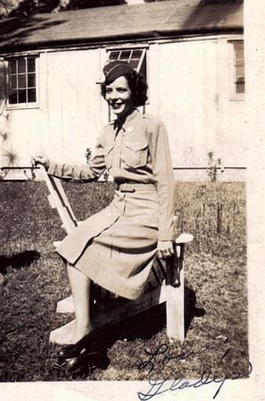 Gladys Eva Hall - Photo 48