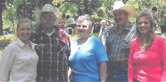 Carolyn Verret Phelps Miller - Photo 16