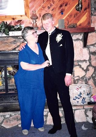 Carolyn Verret Phelps Miller - Photo 69