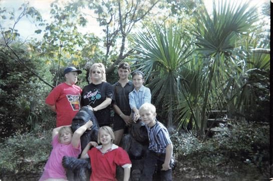 Lisa Michelle King - Photo 7