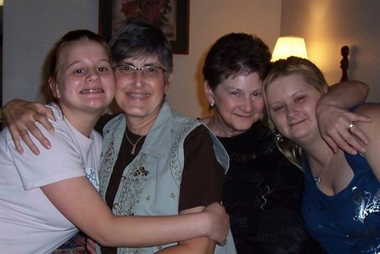 Lisa Michelle King - Photo 41