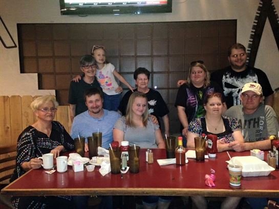 Lisa Michelle King - Photo 101