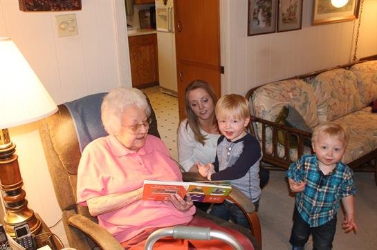 Evalyn O'Neal Axelson - Photo 7