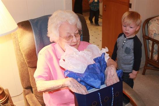 Evalyn O'Neal Axelson - Photo 78