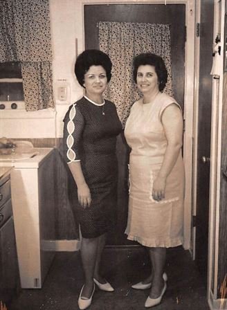 Eva Perkins - Photo 27