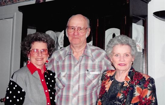 Eva Perkins - Photo 44