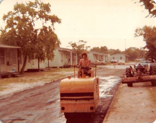 Jerry T. Hughes - Photo 62