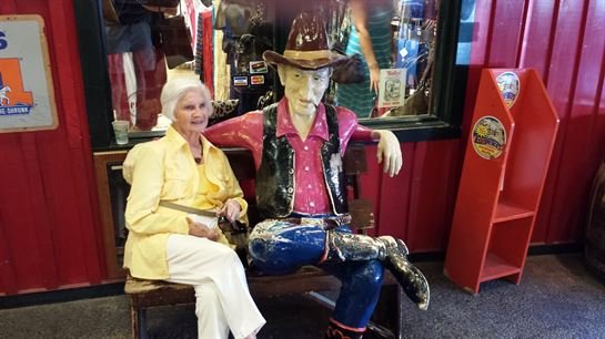 Marilyn Anne Powell - Photo 8