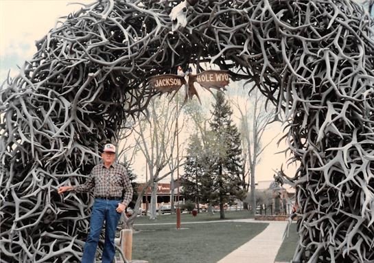 Louis David "L.D." Young, Jr. - Photo 82