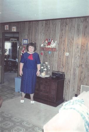Rosalind Ann Lawson - Photo 50