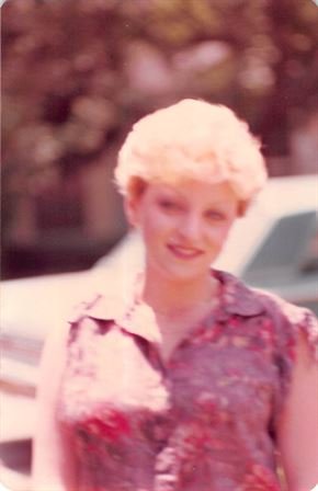 Debbie Caldwell - Photo 21