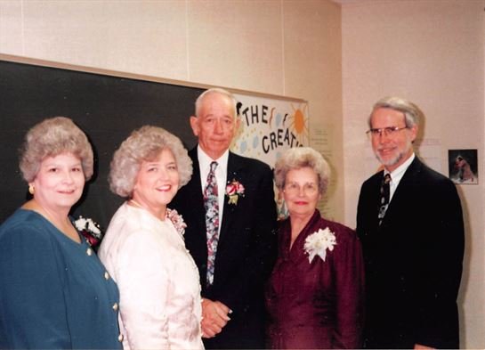 Mary Lou Gunn - Photo 4