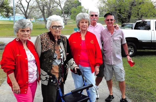 Mildred "Mickey" Evelyn Roth - Photo 13