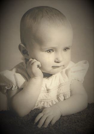 Debra Ellis - Photo 77