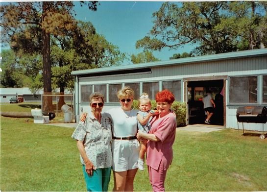 Helen Olene Porterfield - Photo 7