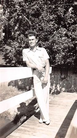 Truett "T.S." Hawley - Photo 35