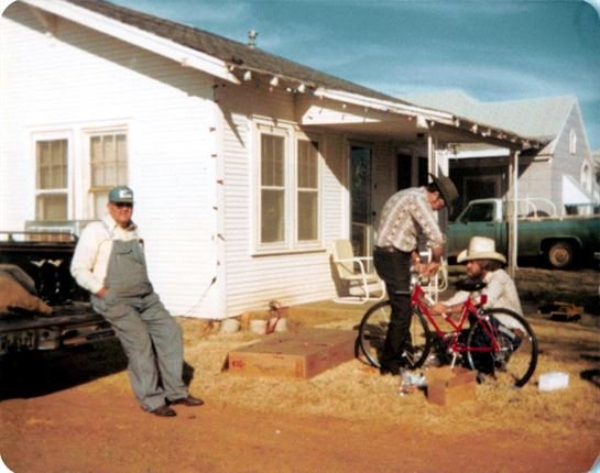 Johny James - Photo 42