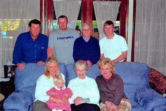 Wilson Perry - Photo 12