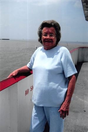 Verta Mae Guidry - Photo 45