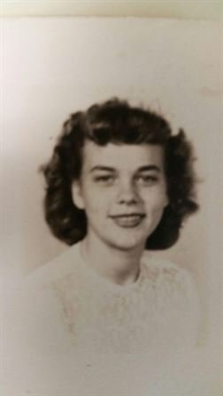 Genevieve Marie Miller - Photo 40