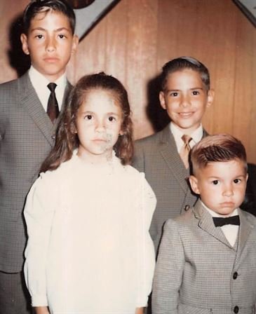 Thomas D. Wesson - Photo 5