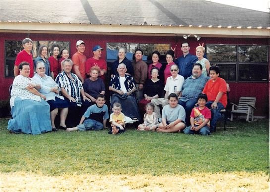 Yvonne Bornette - Photo 24