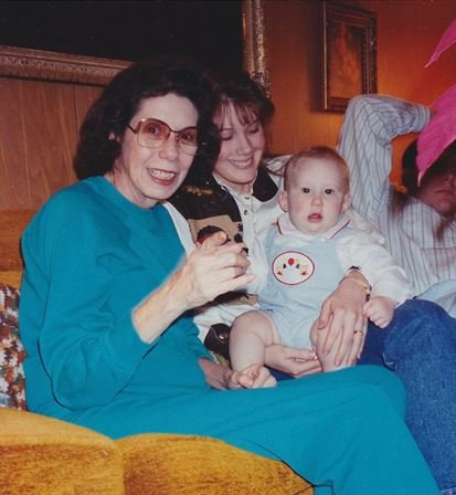 Milly S. Arnold - Photo 13