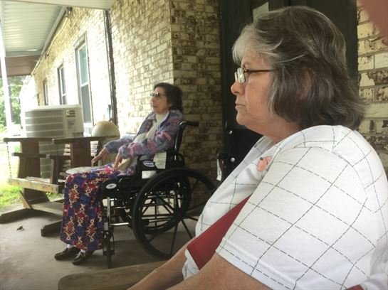 Milly S. Arnold - Photo 30