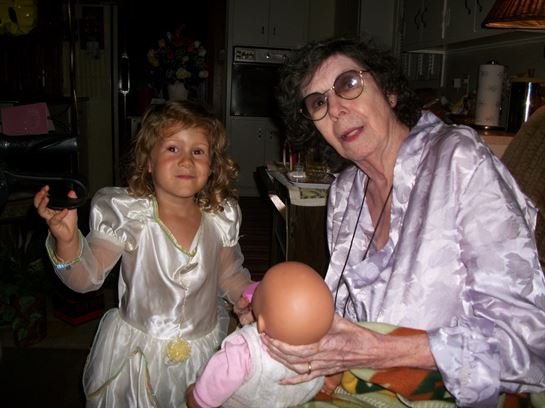 Milly S. Arnold - Photo 43