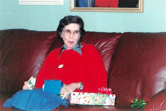 Milly S. Arnold - Photo 81