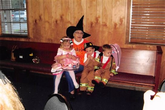 Virginia "Ginger" Tubbleville - Photo 21