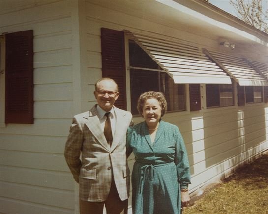 Lester Ray Robins - Photo 3