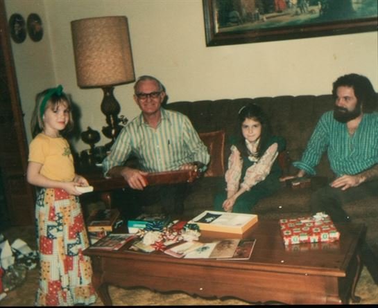 Lester Ray Robins - Photo 6